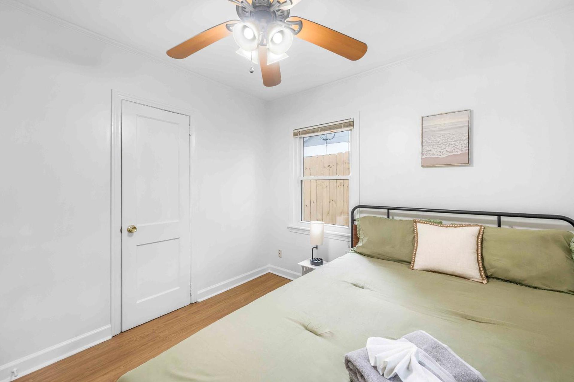 Southern Charm Getaway- 3Br In Park Circle ชาร์ลสตัน ภายนอก รูปภาพ
